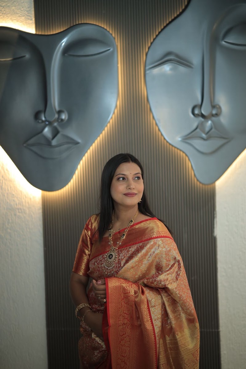 Petal Glow Makeup And Nail Studio Manish Nagar, make-up artist in Besa Pipla, India, photo 1 of 10